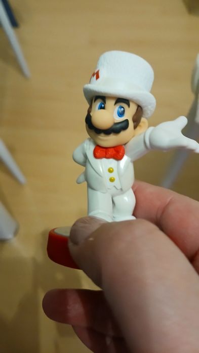 Amiibo  super Mario wedding