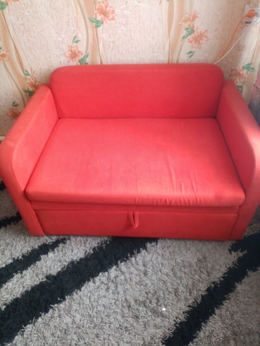 Продам диван-тахта