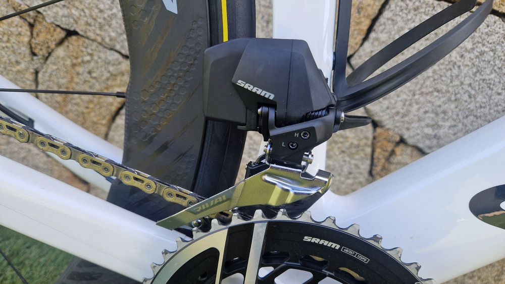 Grupo Sram Rival AXS E1