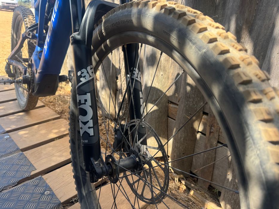 Specialized turbo levo e-bike