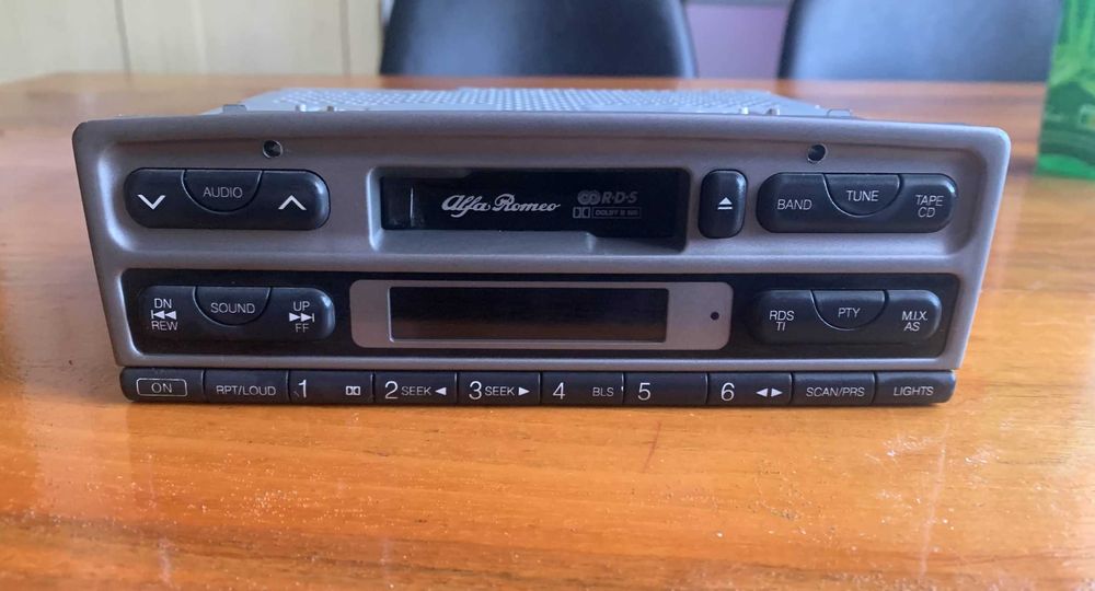 Radio Alfa Romeo 156, Alpine 932