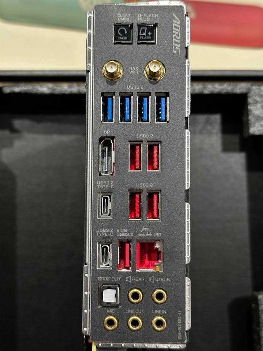 Intel core I9 12900k + Aorus Master Z690