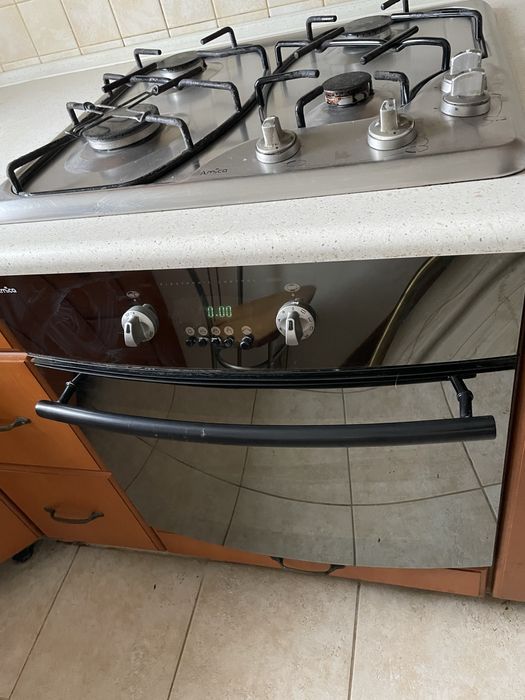 Kuchnia z wyposażeniem