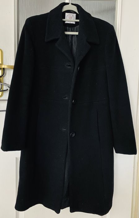 Piękny płaszcz 80%Wełna 20%Kaszmir