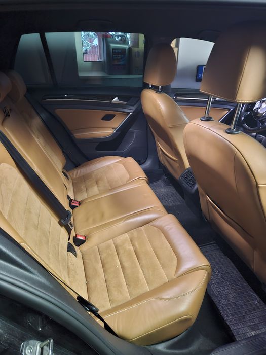 Golf VII | Wnętrze | Brązowa Skóra + Alkantara | Marrakesh Brown