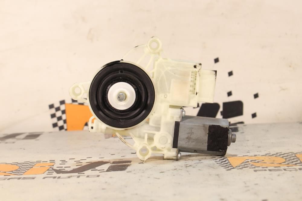 Motor vidro trás esquerdo BMW 1 (F20)