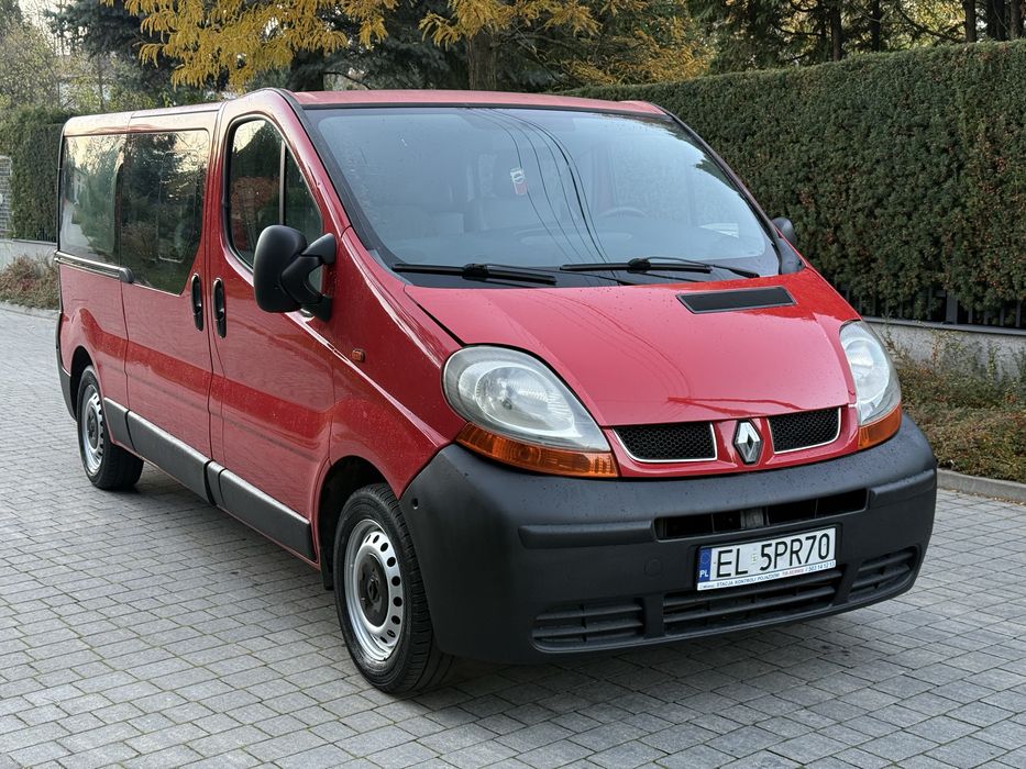 Renault Trafic_1.9dCi_2005_9 Osób_L2H1_Hak_Sprawny