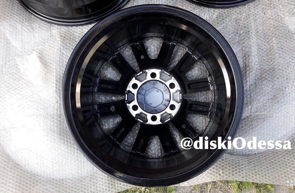 Оригинальные Черные диски R18 6x139.7 Toyota Land Cruiser Prado 150