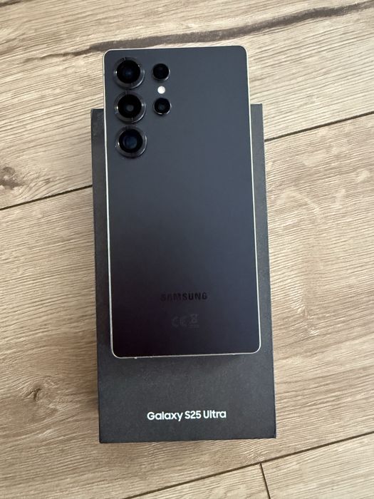 Samsung s25 ultra 256gb stan bardzo dobry bez rat dowod zakupu
