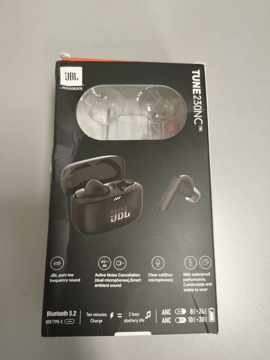 JBL Tune 230 NC fones