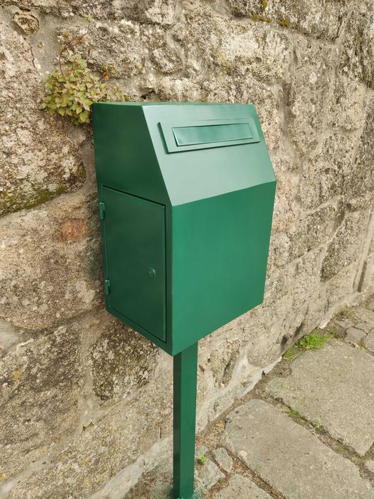 Serviços e reparações de Serralharia e Soldadura Ferro Inox Alumínio