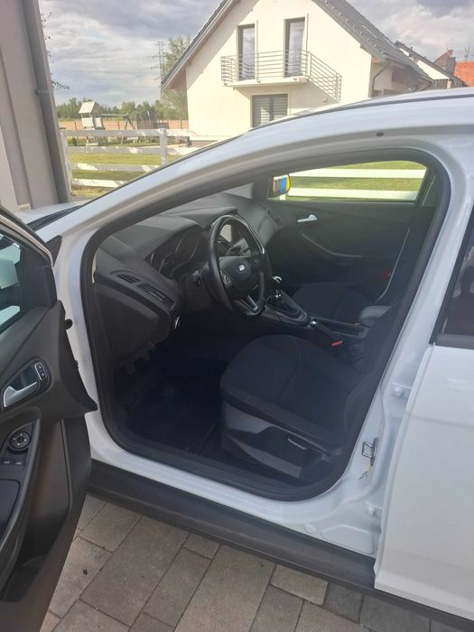 Ford Focus kombi 2016r. 115 tyś przebieg 28900