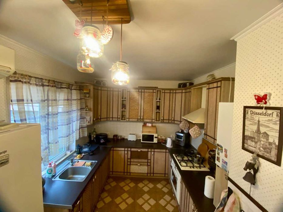 Продам компактний затишний будинок на Воронцова