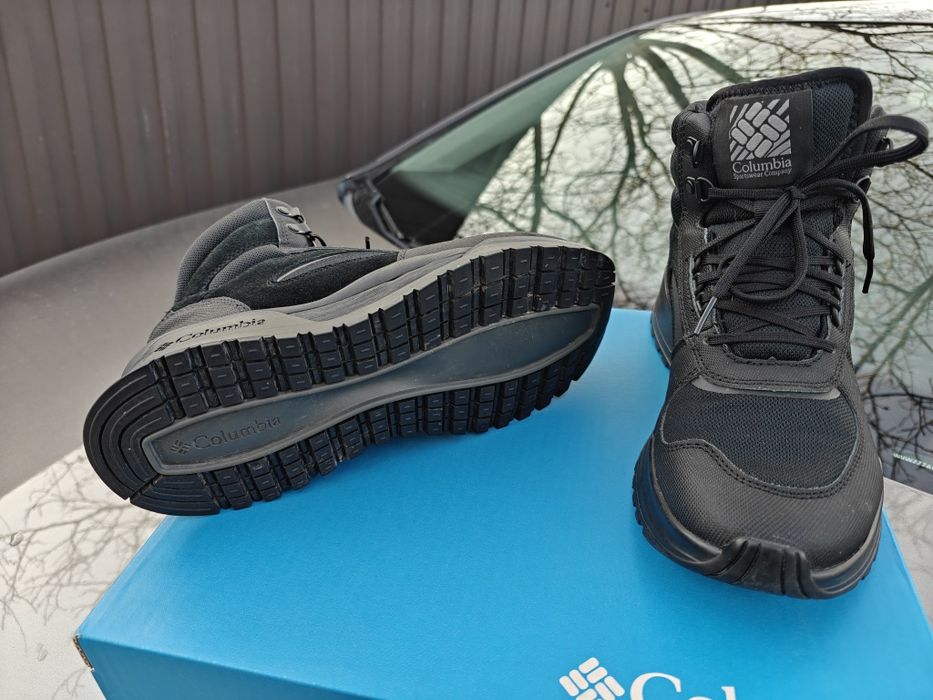 COLUMBIA BM8727-010 Black 42, 27см