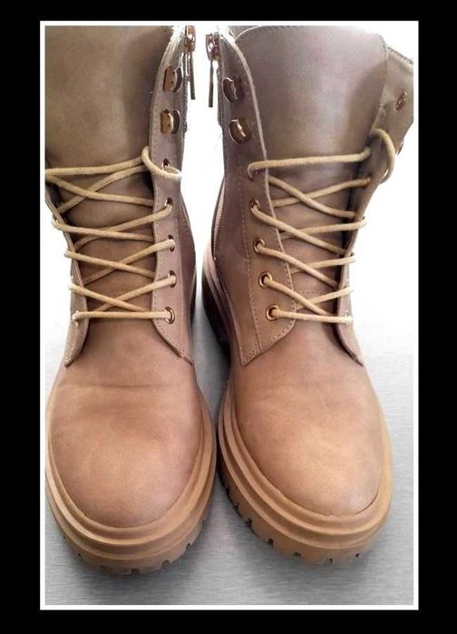 Botas de Montanha - n.º 36 (NOVAS)