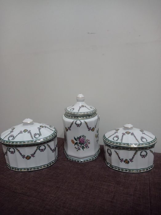 Conjunto de porcelana