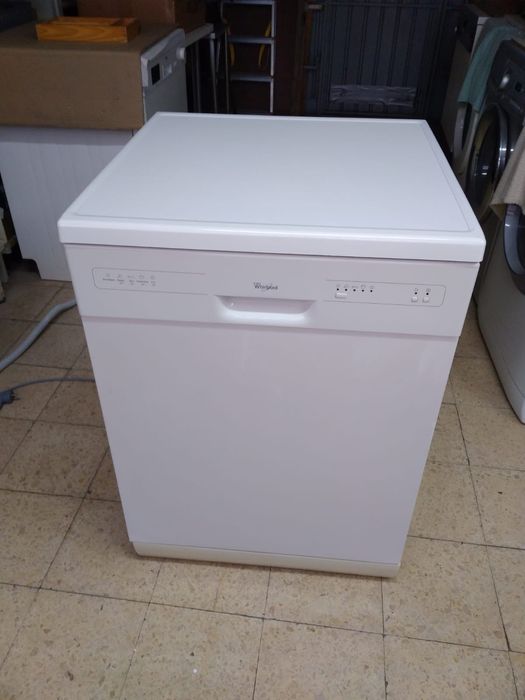 Vendo máquina lavar loiça Whirlpool