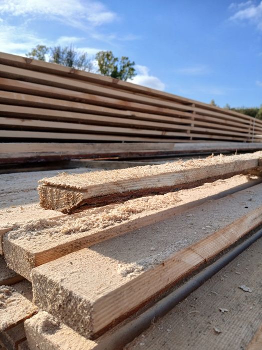 Пиломатеріали (дошки, крокви, бруси, рейка, різних розмірів)