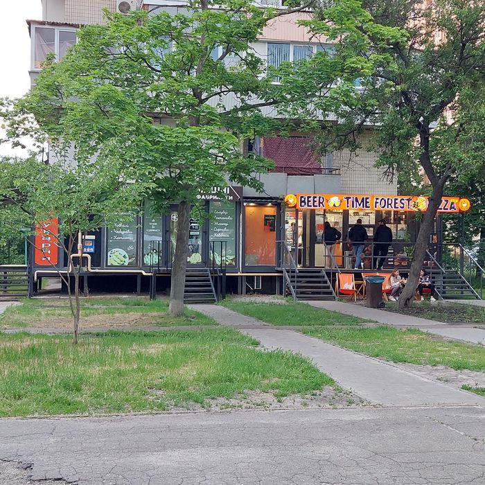 Продам коммерческое фасадное помещения 43м² Лесной проспект 11 !!!