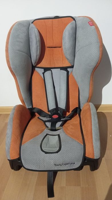 Fotelik Recaro Young Expert plus z ISOFIXem