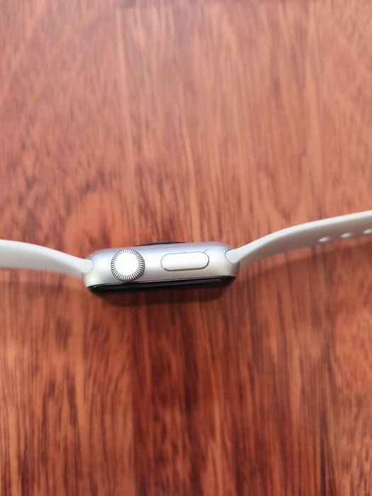 Apple watch series 3