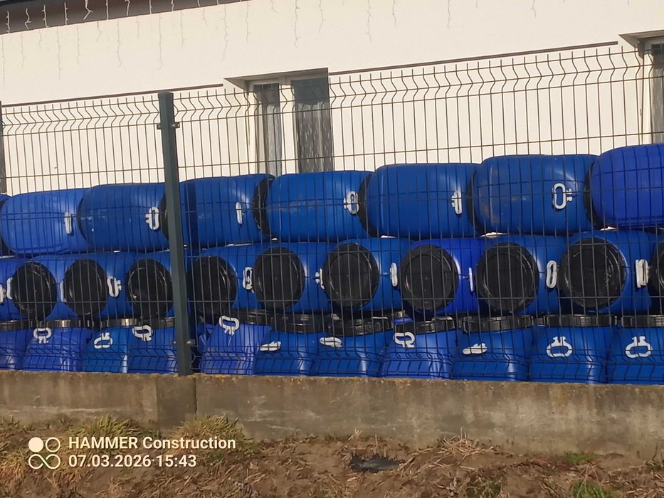 Beczki plastikowe spożywcze 60l.