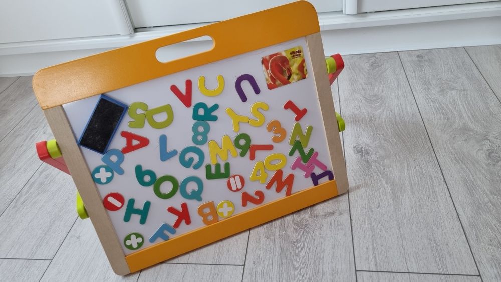 Tablica z literkami dwustronna do nauki pisania