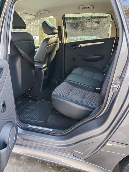 Мерседес В Клас 2.0 дизель