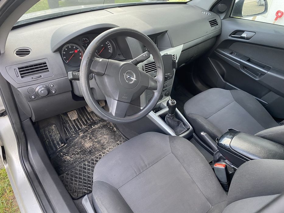 Opel Astra H 2011 1,6 benzyna Polski Salon