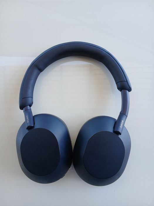 Headset Sony WH-1000XM5  

Noise cancelling

Preço original - 259,90 na Worten.