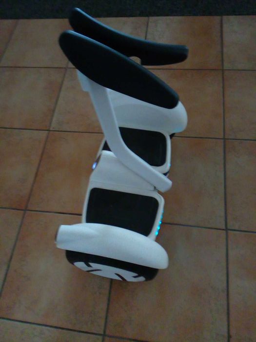 Saguay Pojazd elektryczny dla młodzieży lub dorosłych