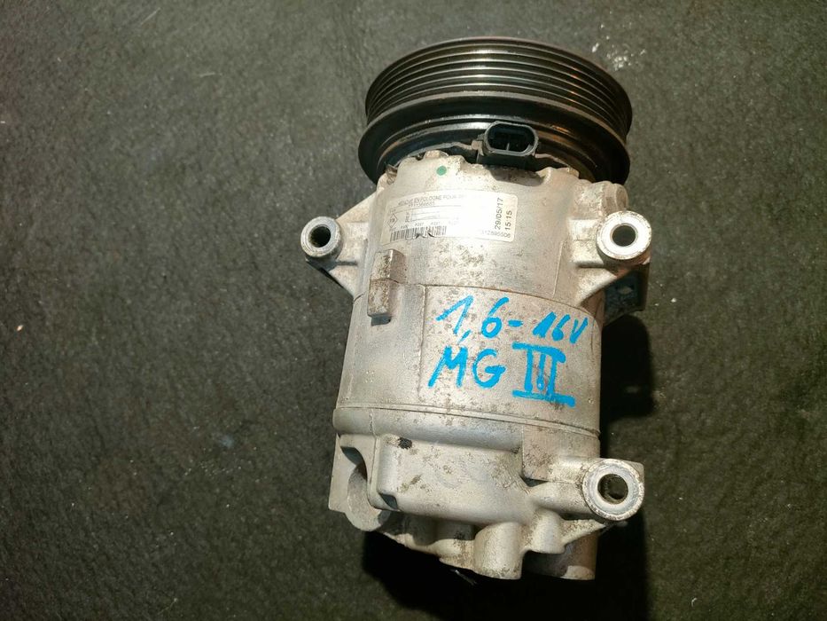 Megane III Scenik III 1,6-16V sprężarka klimatyzacji