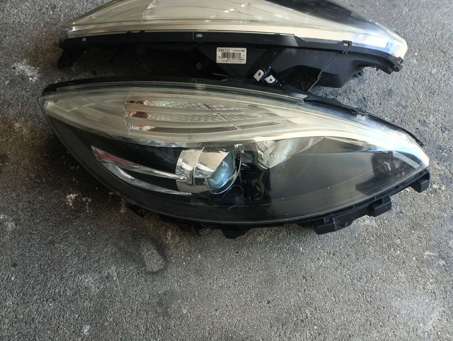 Vendo faróis Renault Scenic