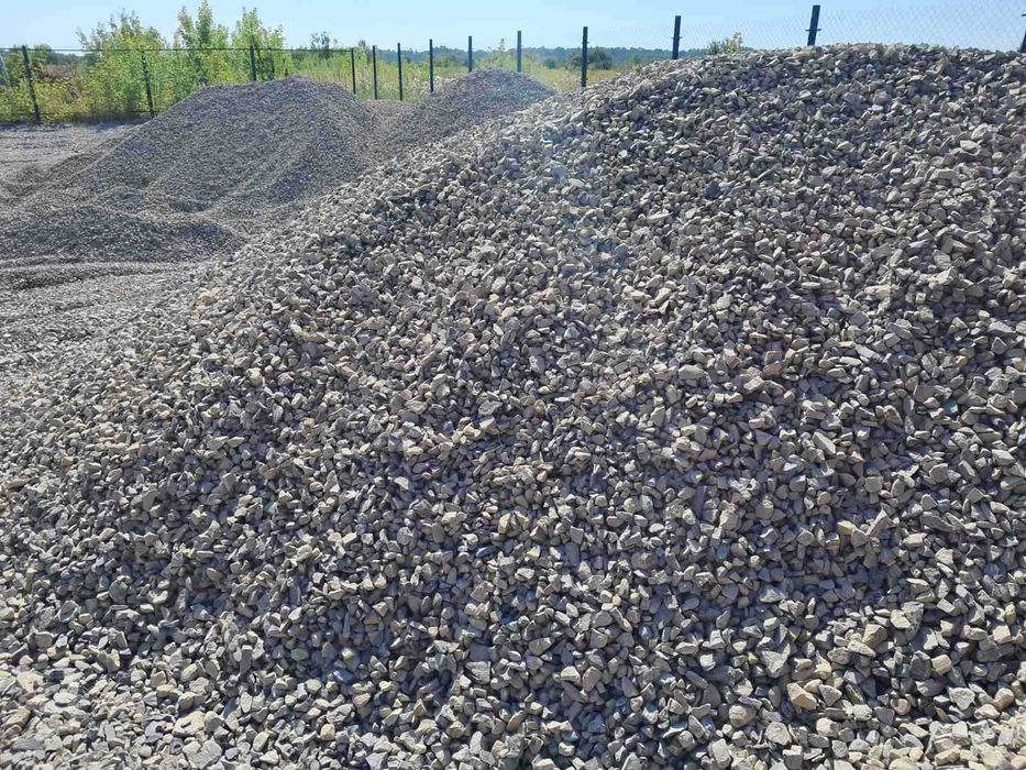 Щебінь 5/20, 20/40, 40/70, пісок білий, пісок жовтий, мачка, відсів