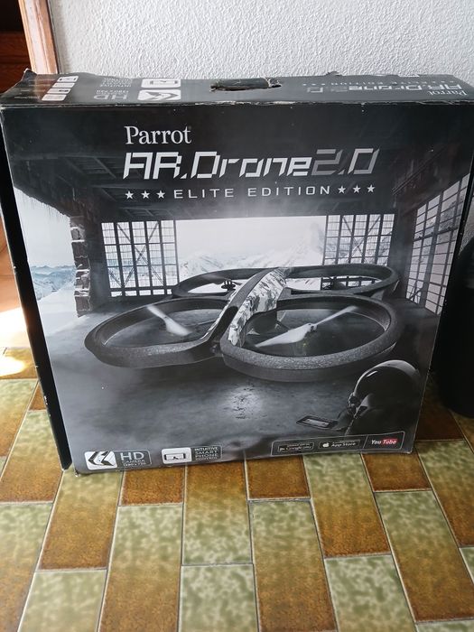 Parrot AR Drone2.064586025314433124