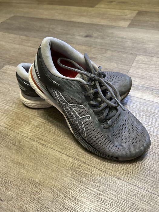 Кросівки Asics Gel-Kayano 25