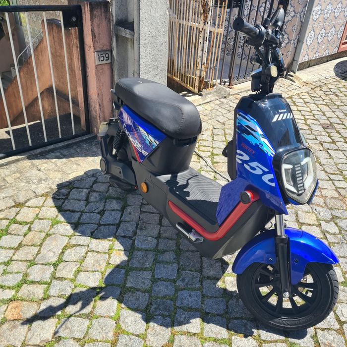 Troco por acm 72v