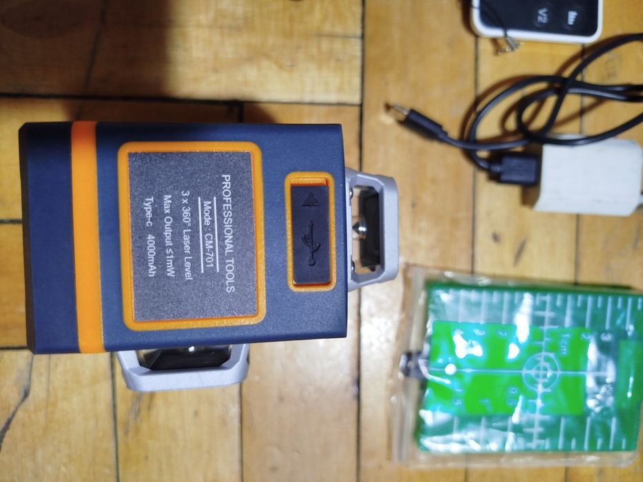 Лазерний рівень нівелір Cigman CM-701