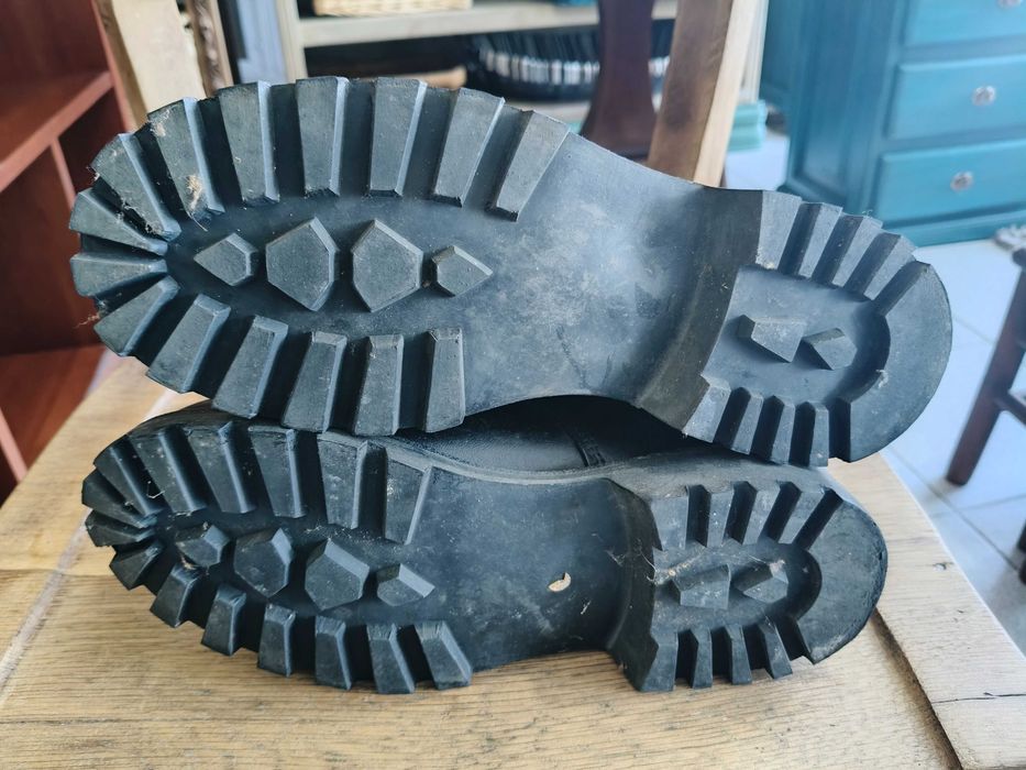 Botas militares originais em pele