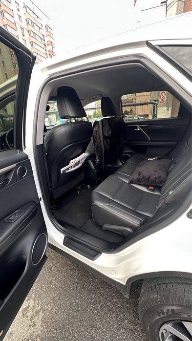 Перший власник!Офіційна з салону! Пробіг 35 тис!