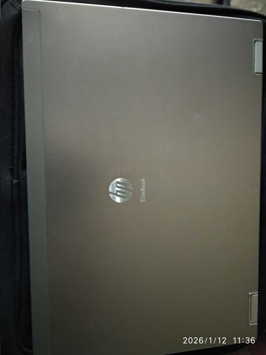 HP Elitebook I7 8GB RAM com mala