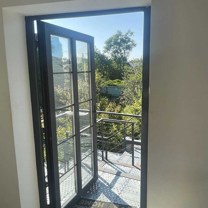 Квартира студія посуточно Ужгород центр