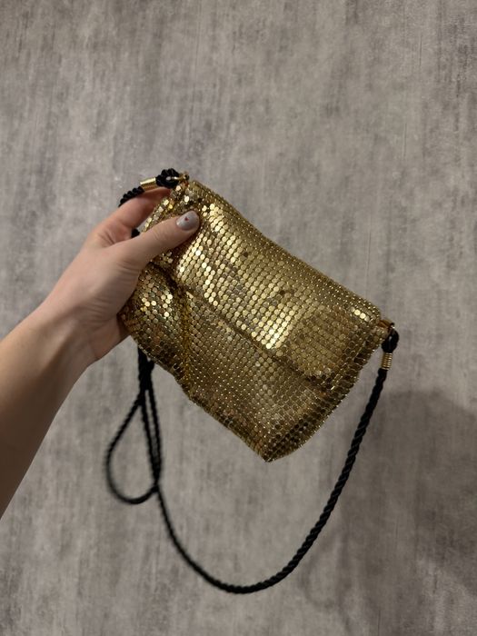 Коктельна сумоча з паєток золота