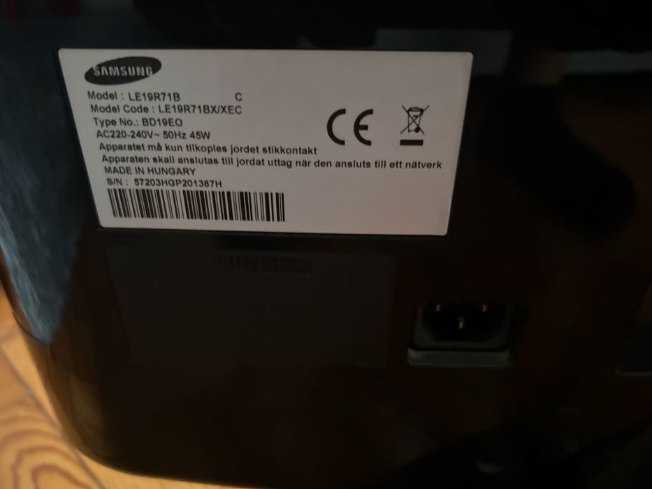 Monitor/ TV Samsung LE19R71B 19" 1440×900