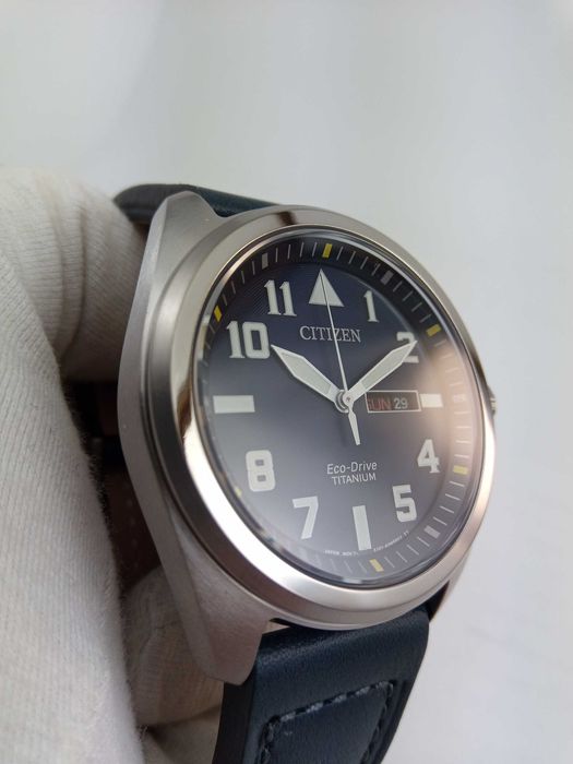 Титановые японские часы Citizen Eco-Drive Garrison BM8568-01L, cапфир