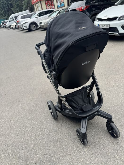 Продам коляску ibebe
