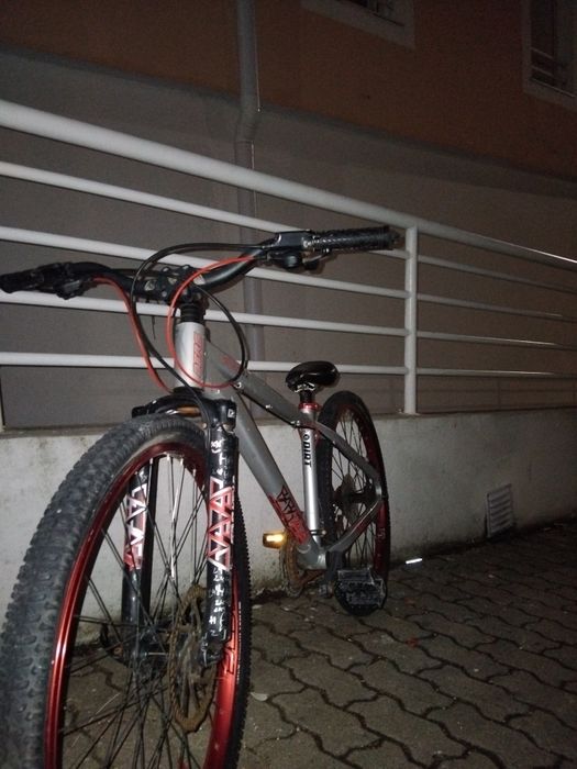 Vendo bicicleta travao a oleo