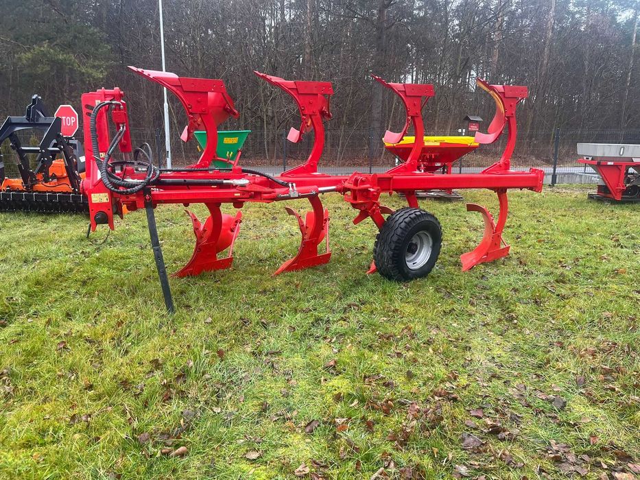 Pług AKPIL KM180+4