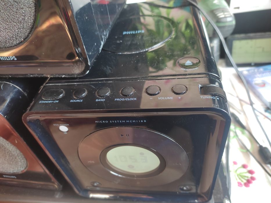 Музичний центр для комп'ютера Philips MCM118B.потужність 2×30