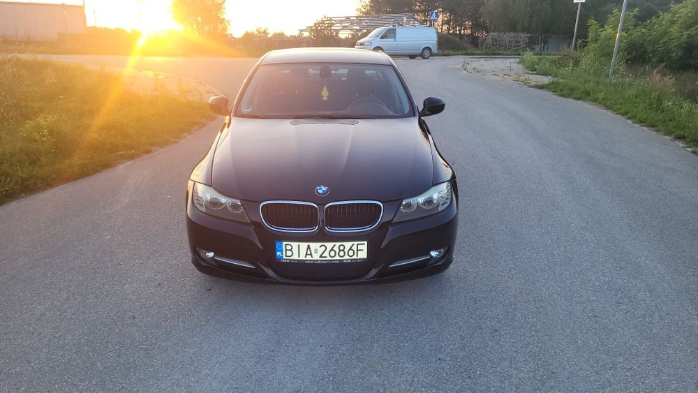 BMW E90 Lift  2.0 Benzyna Sedan Ładna